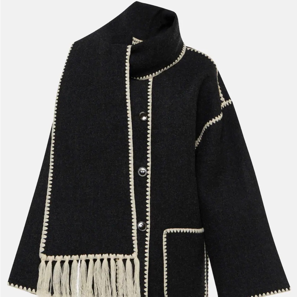 Toteme Scarf Coat - Black